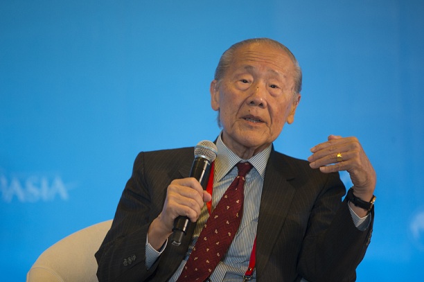王賡武在北京論壇發表演講.jpg